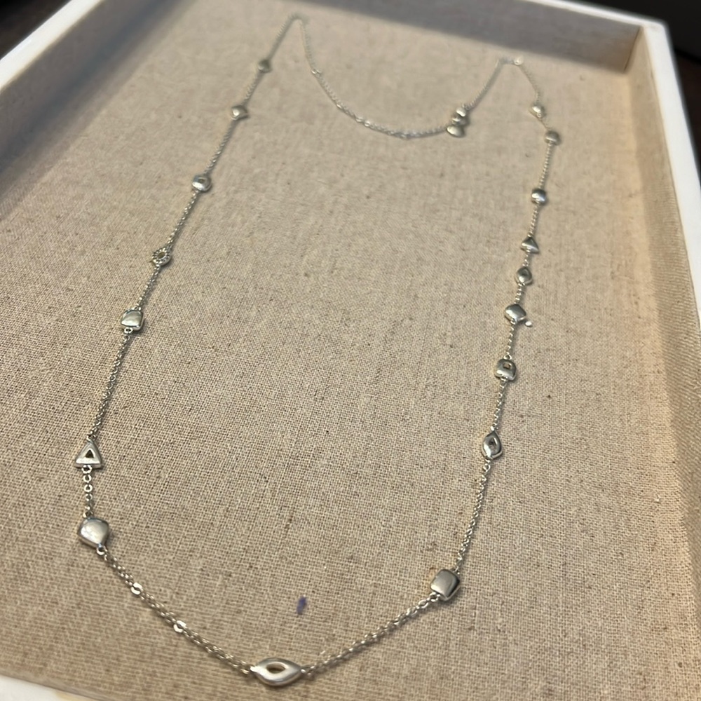 Stella and Dot Hanne Station Necklace
